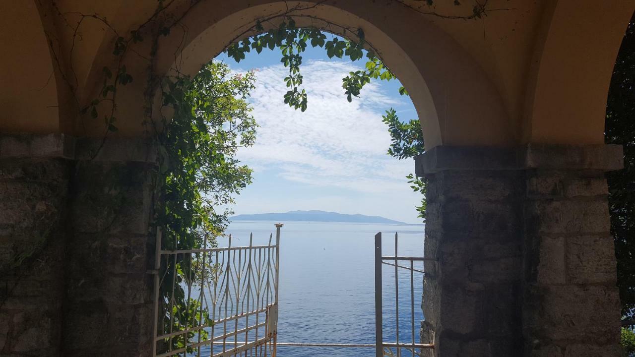 Josephine'S Garden Daire Opatija Dış mekan fotoğraf